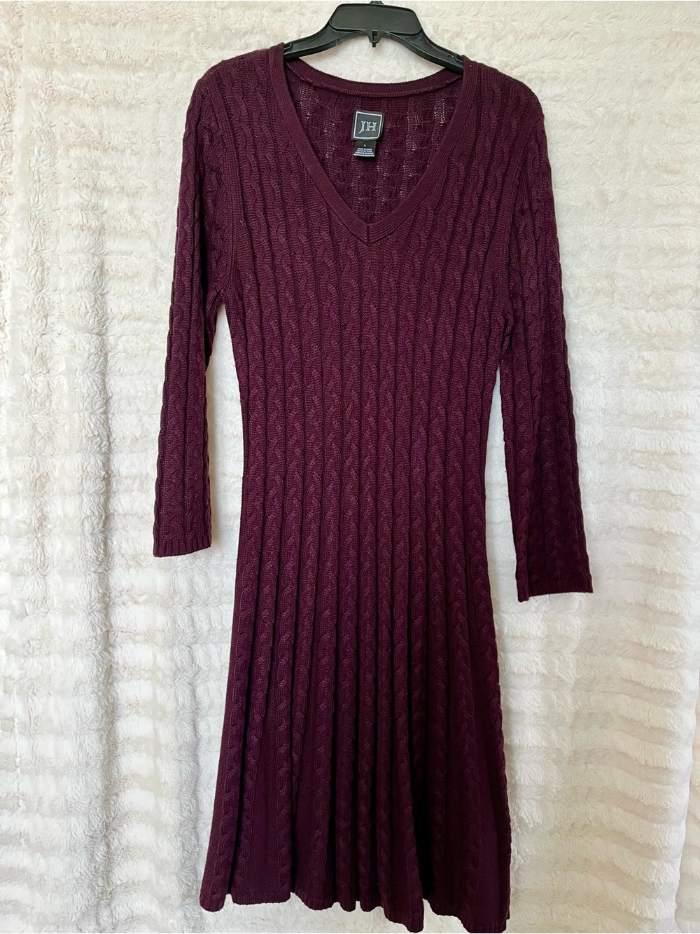 Jessica Howard Women’s Ribbed Cable-Knit V-Neck Dress in Burgundy (Size L)